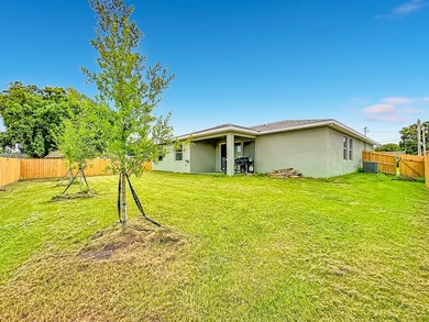 Stunning, only 1 year old, 4-bedroom, 2-bathroom home located in - photo 36