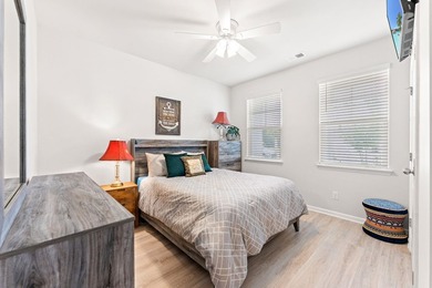 Welcome to this immaculate, move-in-ready 3-bedroom, 2-bath - photo 13