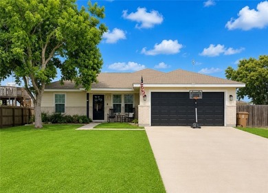Up to $10,000 in Closing Costs!!! Coastal living at its best! - photo 1