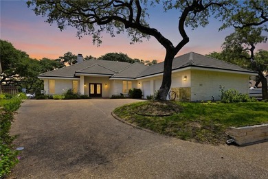 Welcome to this exceptional waterfront home in the highly - photo 1