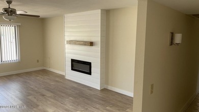 FABULOUS Sun City West Opportunity -- Lifestyle + Income