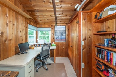 Wake up to beautiful lake views in this well-maintained - photo 15