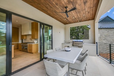 Set within the private gates of Summit Rock in Horseshoe Bay - photo 15