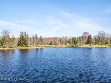 Welcome to a magical oasis spanning 400 acres, where endless - photo 18