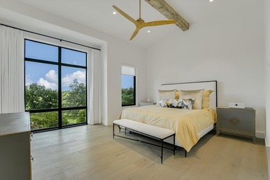 Set within the private gates of Summit Rock in Horseshoe Bay - photo 19