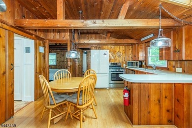 Wake up to beautiful lake views in this well-maintained - photo 22