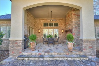 *RARE one-level custom home in Moores Mill Golf Club!* Built by - photo 4