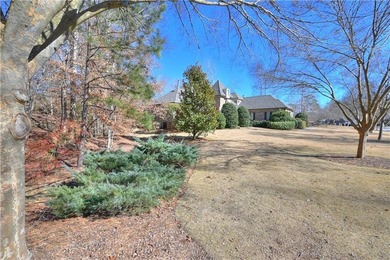 *RARE one-level custom home in Moores Mill Golf Club!* Built by - photo 8