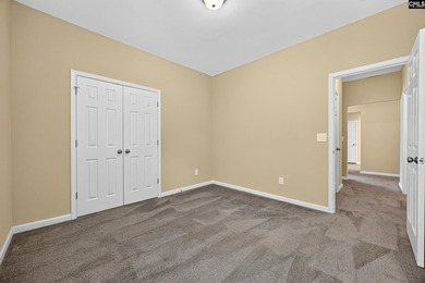 Just in time for summer celebrations! Prime location in the - photo 29