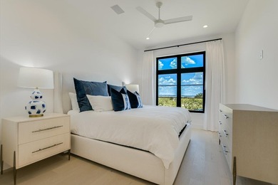 Set within the private gates of Summit Rock in Horseshoe Bay - photo 31