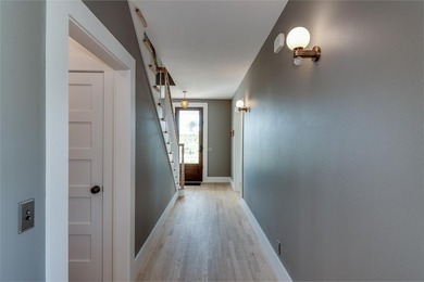 Experience a rare combination of design, efficiency, and - photo 33