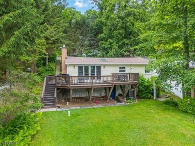 Wake up to beautiful lake views in this well-maintained - photo 37