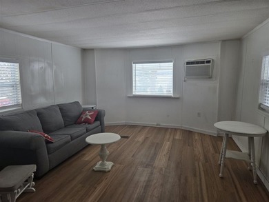 Welcome to this charming 2-bedroom, 1-bath home, ideally located - photo 9
