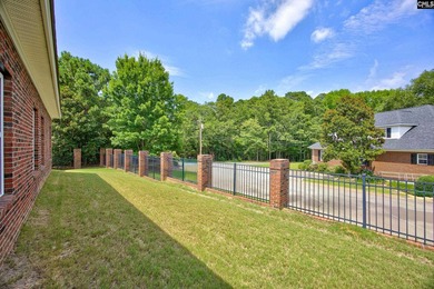 Just in time for summer celebrations! Prime location in the - photo 40