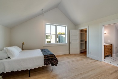 Experience a rare combination of design, efficiency, and - photo 40