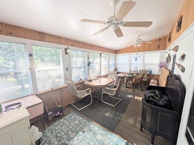 Quiet and peaceful!! This 2 bedroom single wide mobile home is - photo 11