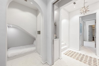 Discover the unparalleled luxury of 32 Kings Castle Court in - photo 15