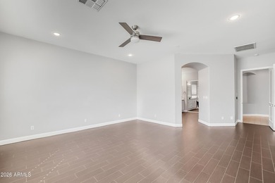 This beautifully maintained, move-in-ready residence offers 5 - photo 19