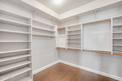 This beautifully maintained, move-in-ready residence offers 5 - photo 25