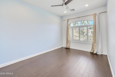 This beautifully maintained, move-in-ready residence offers 5 - photo 27