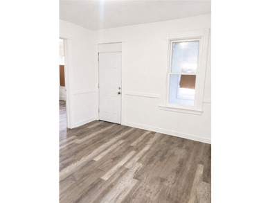 Welcome to 23 Wolff St - a charming and versatile home offering - photo 3