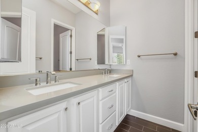 This beautifully maintained, move-in-ready residence offers 5 - photo 36