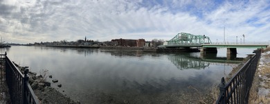 (private lake, pond, coastal) Condo Active Under Contract in New Haven Connecticut