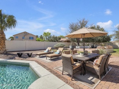 This beautifully maintained, move-in-ready residence offers 5 - photo 47