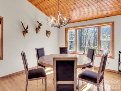 Come experience this beautifully updated mountain-view home in - photo 14