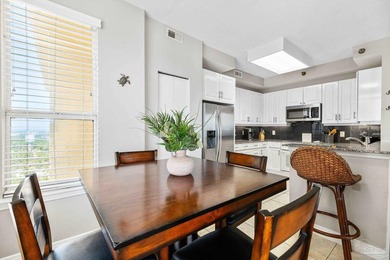 HUGE PRICE REDUCTION! Penthouse Paradise with Unmatched Views! - photo 15