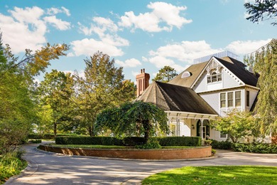 As soon as the gate opens, the quarter-mile driveway leads you - photo 17