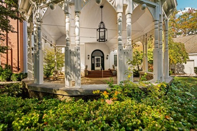 As soon as the gate opens, the quarter-mile driveway leads you - photo 18