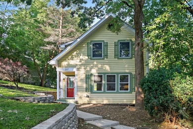 217 Hillside Dr - photo 1
