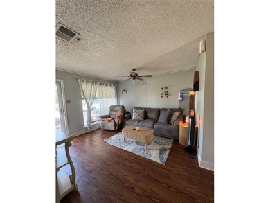 Take a look at this clean 3 bedroom home with a garage. The home - photo 2