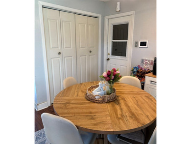 Take a look at this clean 3 bedroom home with a garage. The home - photo 5
