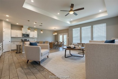 Gorgeous 3 bedroom/2 bathroom corner lot home with many upgrades - photo 7