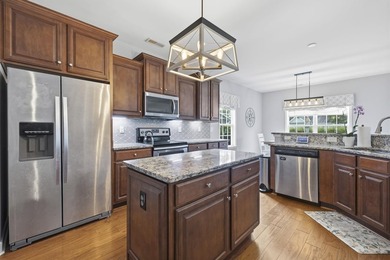 Welcome to this beautifully maintained 4-bedroom, 2-bath, 1 - photo 11