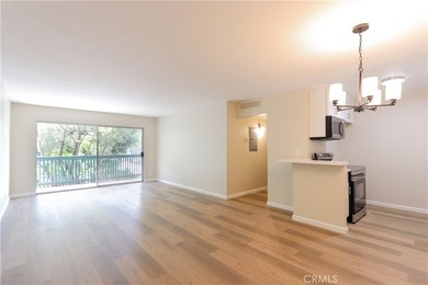 Experience the perfect blend of comfort, style, and resort-style - photo 14