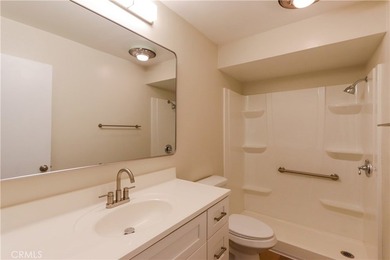 Experience the perfect blend of comfort, style, and resort-style - photo 20