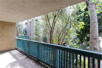 Experience the perfect blend of comfort, style, and resort-style - photo 21
