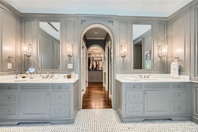 Handsome Buckhead townhome custom design and finest finshes