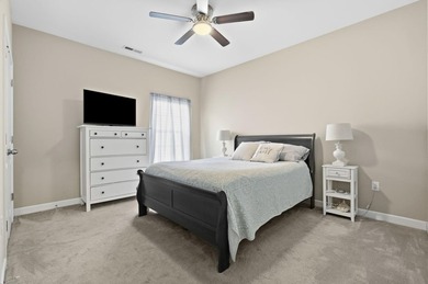 Welcome to this beautifully maintained 4-bedroom, 2-bath, 1 - photo 29