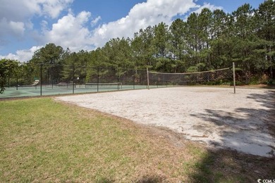 Welcome to this beautifully maintained 4-bedroom, 2-bath, 1 - photo 44