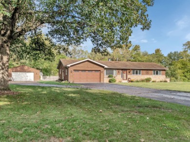 Lake Home Under Contract in Morris, Illinois