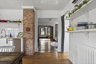 This beautiful Queen Anne style house embodies the perfect blend - photo 10