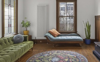 This beautiful Queen Anne style house embodies the perfect blend - photo 11