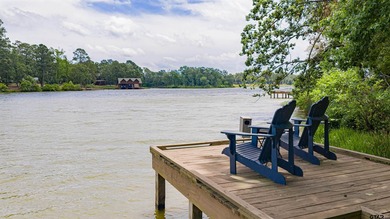 Awesome custom-built waterfront home on beautiful Lake Cypress - photo 15