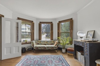 This beautiful Queen Anne style house embodies the perfect blend - photo 15