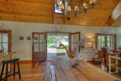 Awesome custom-built waterfront home on beautiful Lake Cypress - photo 22