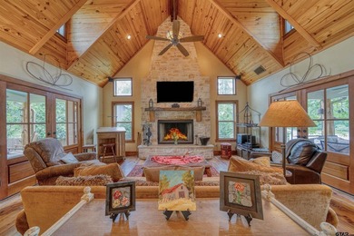 Awesome custom-built waterfront home on beautiful Lake Cypress - photo 24